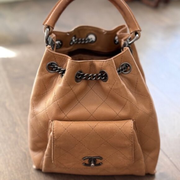 Authentic Large Urban Luxury Drawstring Backpack Bag - Picture 1 of 16